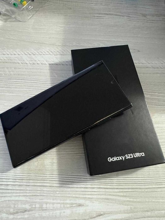 SAMSUNG S23 Ultra 12GB 512GB In garantie