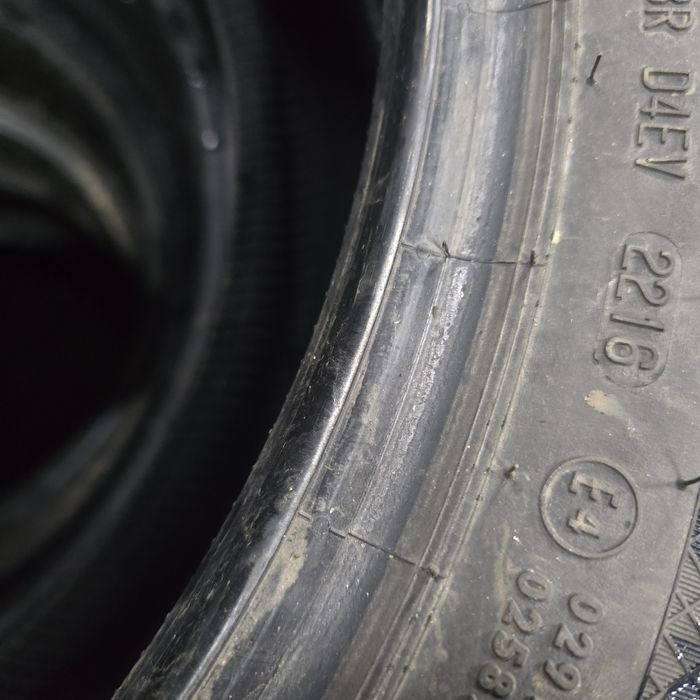 2x 215/55/17 M+S CONTINENTAL Stare excelentă