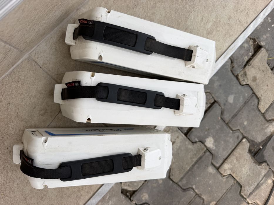 Vând Baterie Bicicleta electrica Bosch mufa lata -cadru