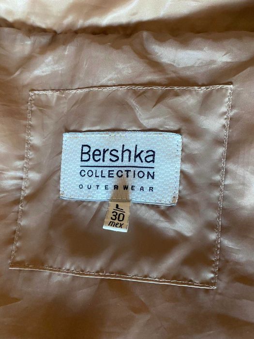 Бежово женско ЯКЕ Bershka, номер M-L