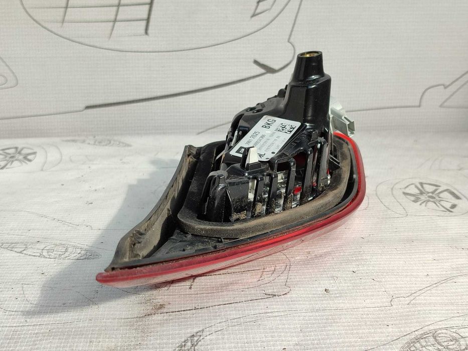 Stop haion stânga Opel Corsa E Hatchback 4 USI 2016 1.3 Diesel 2014-2019 Cod OEM: 39012625 (5G3)