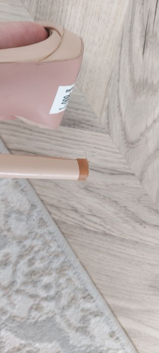 Босоножки очень нежные