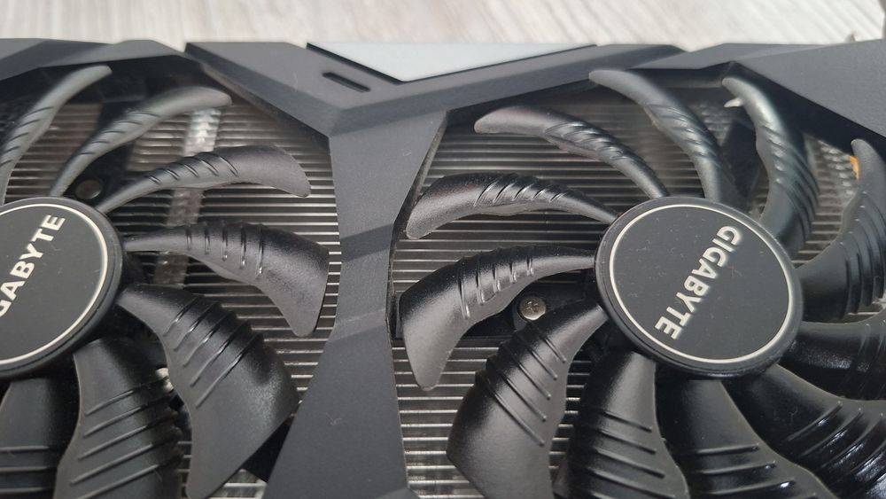 placă video Gigabyte GeForce GTX 1660 Ti OC 6GB GDDR6,