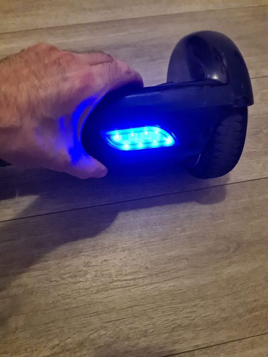 Hoverboard utilizat, funcționează foarte bine