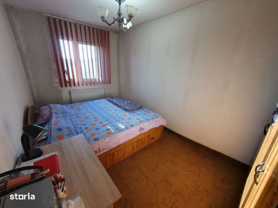 Apartament 2 camere, etaj 2, centrala proprie - Zona Steaua