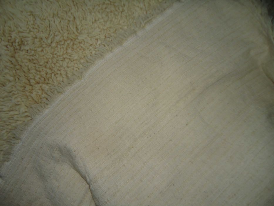 нов бял губер и  царската корона