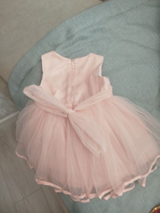 Продам нарядное платье