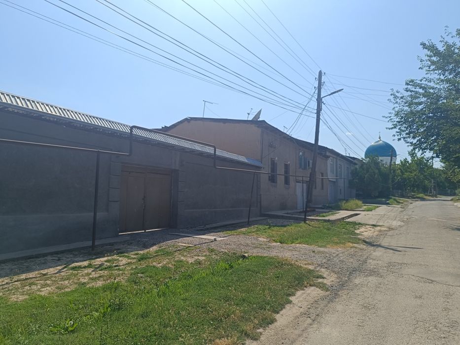 Nazarbek Tarnov 8 sotik 1 sotigi 17000$ kelishamiz tepasida