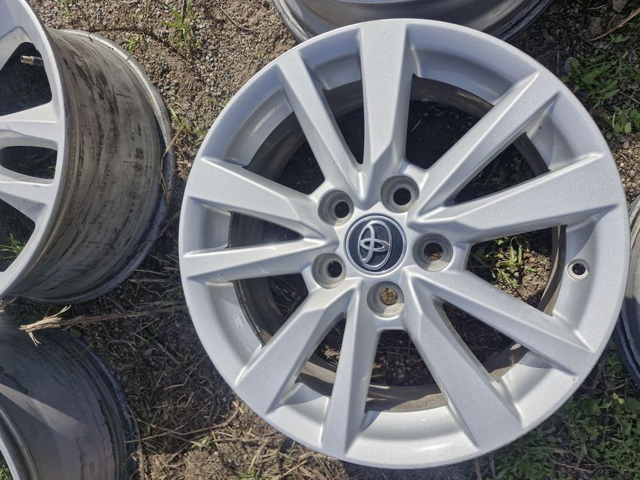 Камри Тойота 70 75 R16