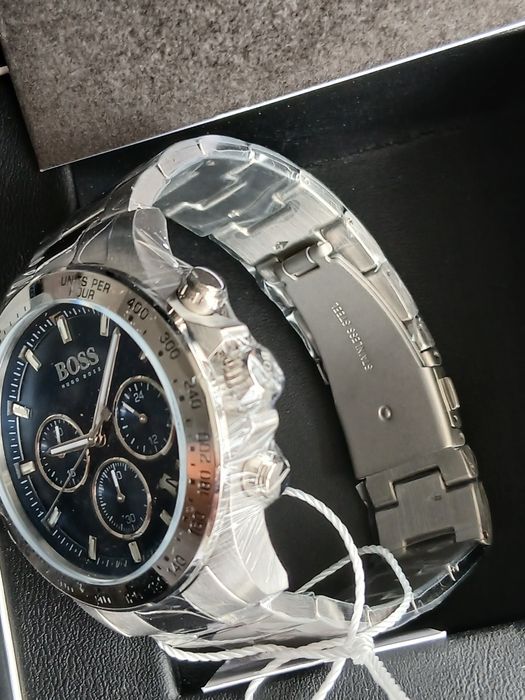 Нов часовник HUGO BOSS Hero Sport Lux Chronograph 1513755