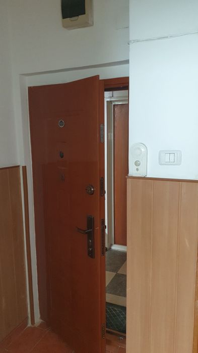 Apartament de închiriat