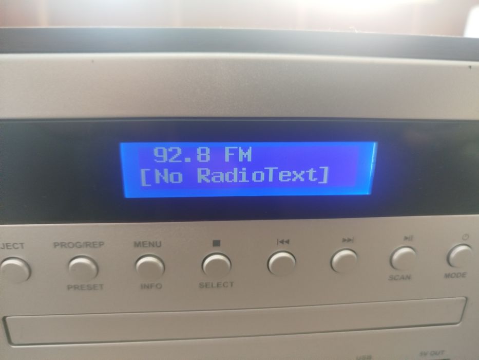 Radio cd usb bluetooth