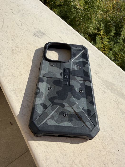 iPhone 14 Pro - Urban Armor Gear - камофлажен кейс