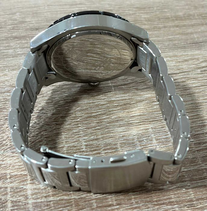 Мъжки часовник Guess W11617G1