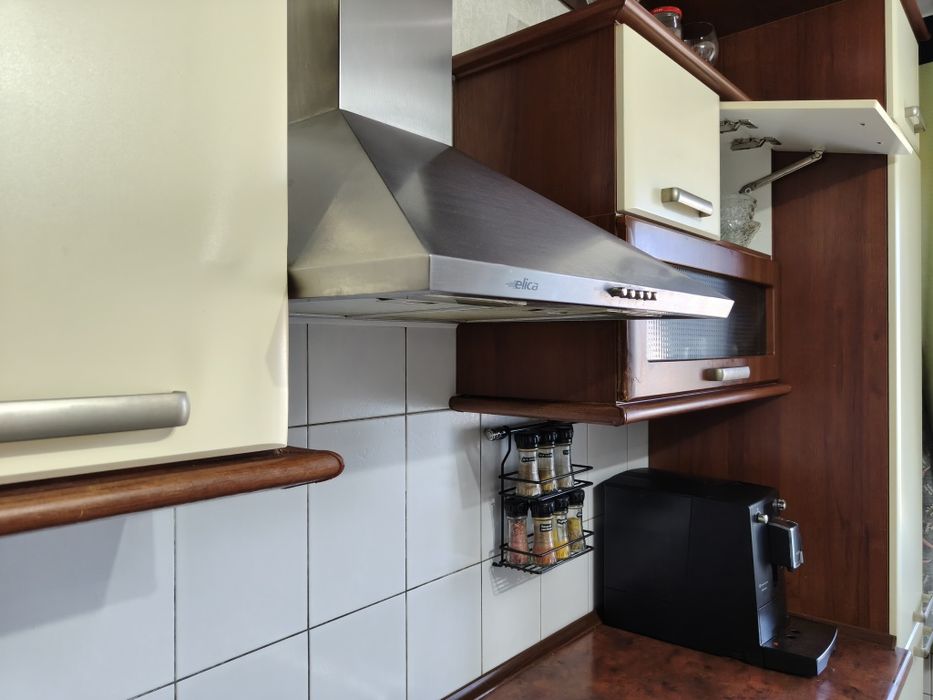 Кухонный гарнитур продам