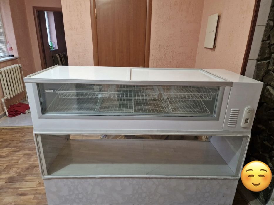 Витрины холодильник