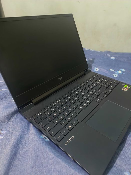 HP Victus 15 лаптоп Ryzen 5 , RTX 2050 Ti