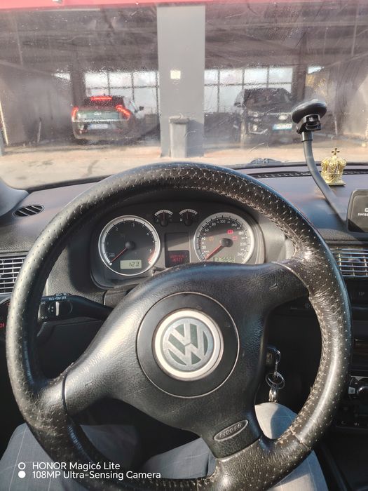 VOLKSWAGEN Golf 2003 — imagine 4