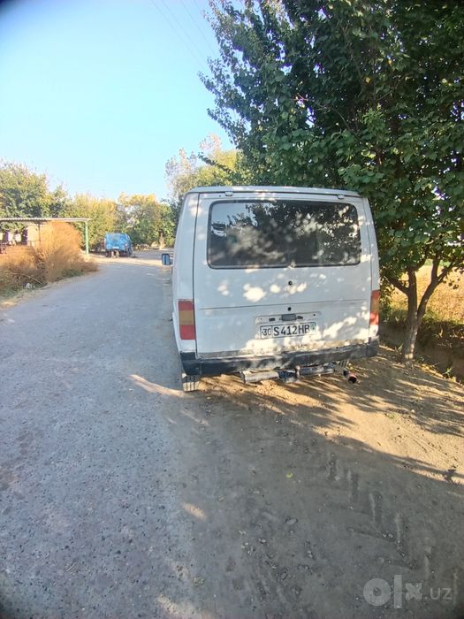 Ford tranzit sotiladi