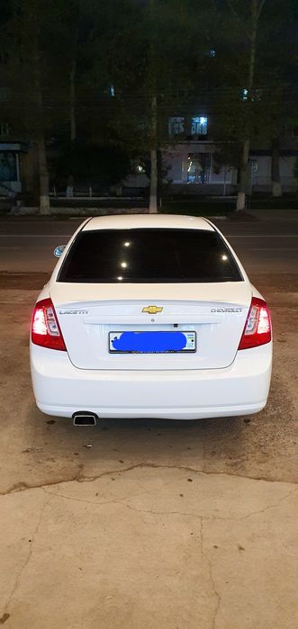 Laceti 1.6 2012 aftomat