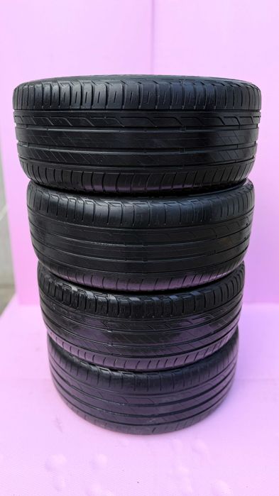 Vand set 4 anvelope de vara Bridgestone 225/45/17 foarte bune