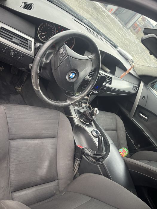 Vand sau Schimb cu bmw E60