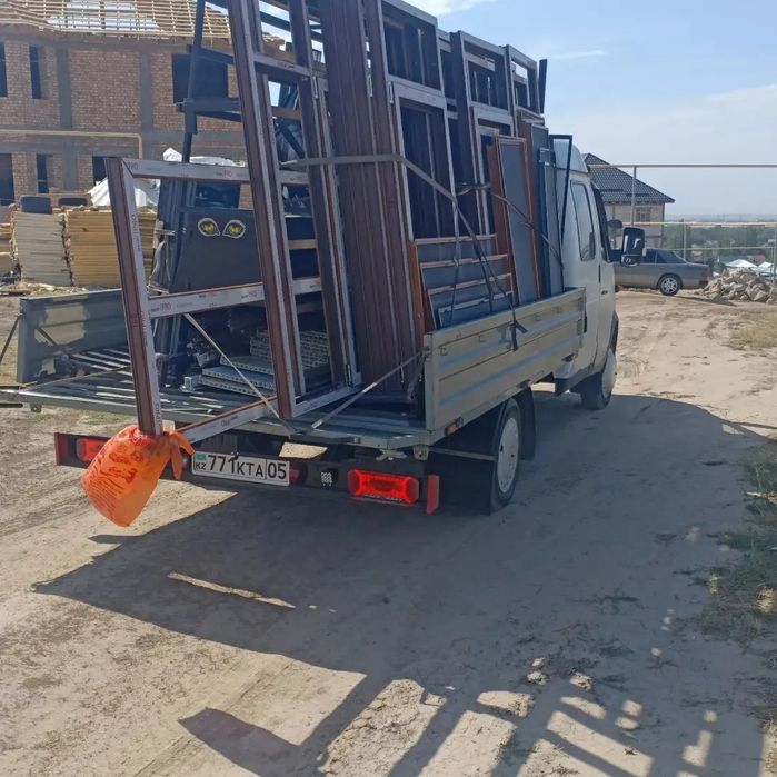 Грузоперевозки. Доставка пирамида.