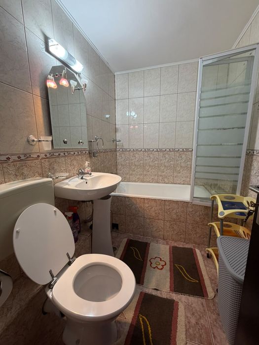 Inchiriere apartament