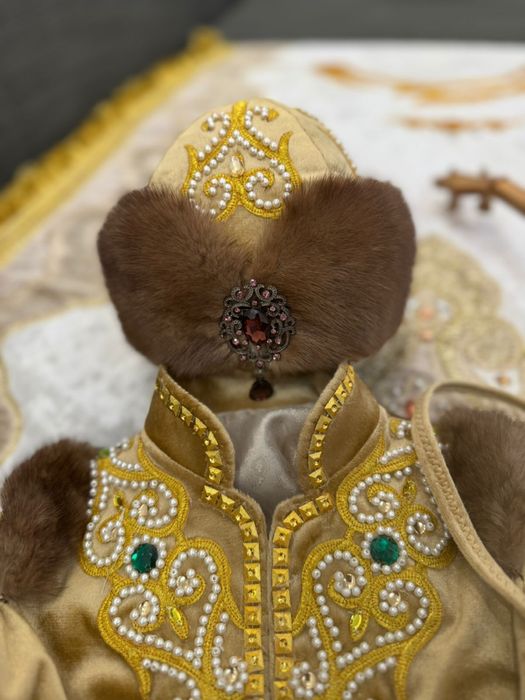 Продам костюм на Тұсау кесер