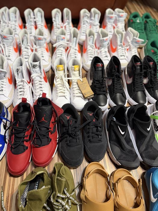 Diferite modele de sneakersi