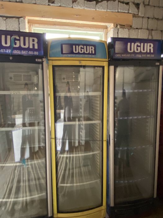 Холодильник для магазинов