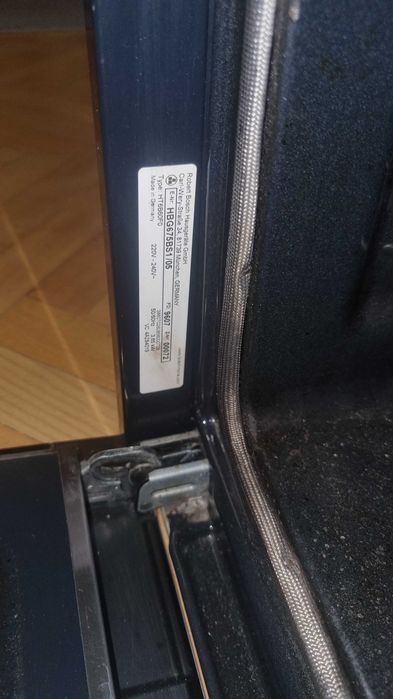 Bosch Serie 8 HBG675BS1/05 – за ремонт или резервни части