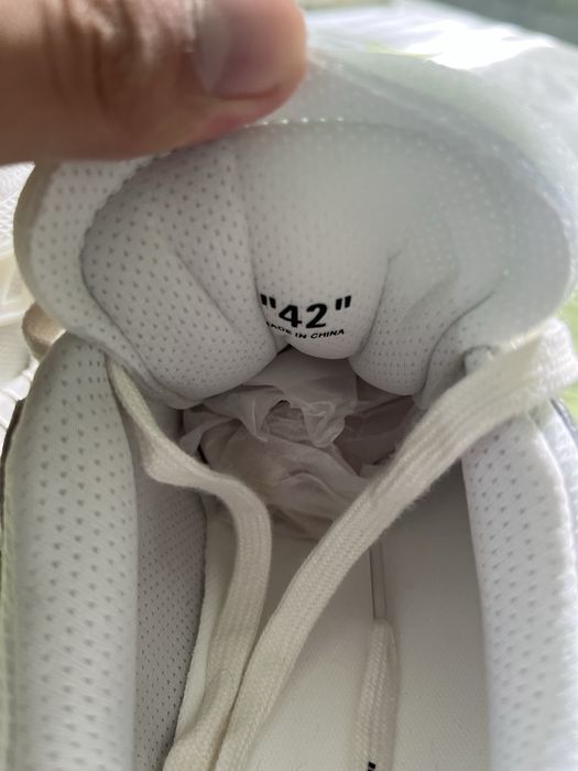 Off white ODSY-1000 odsy 42,43