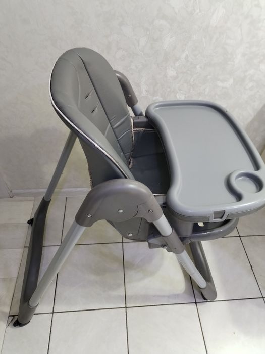 Продам детский стульчик для кормления