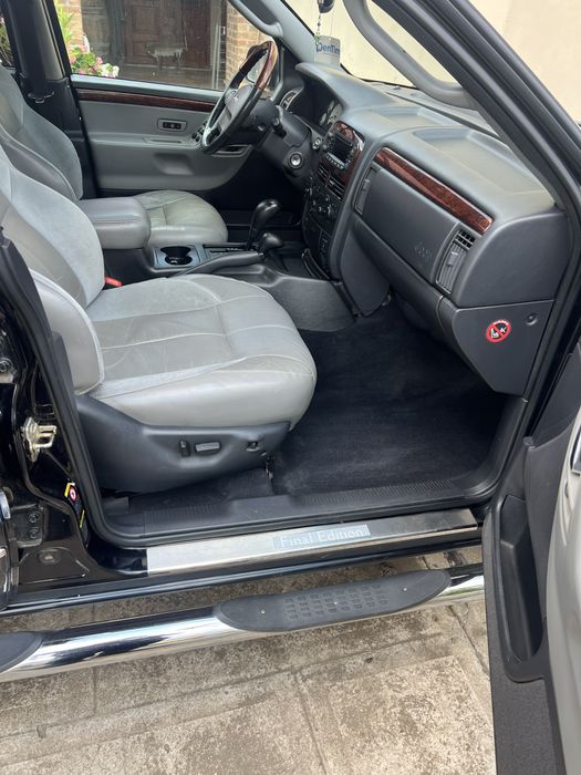 Jeep grand cherokee final edition