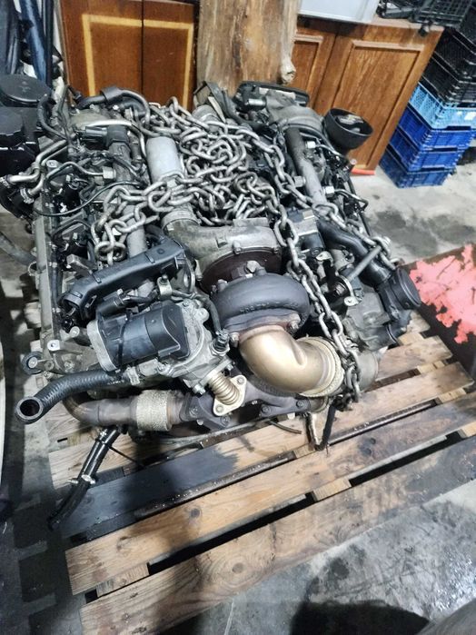 Motor Jeep Grand Cherokee Chrysler 300 Mercedes OM642 3.0 diesel W221