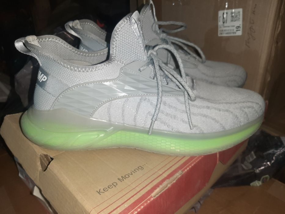 Кроссовки Time Jump 44 размер.