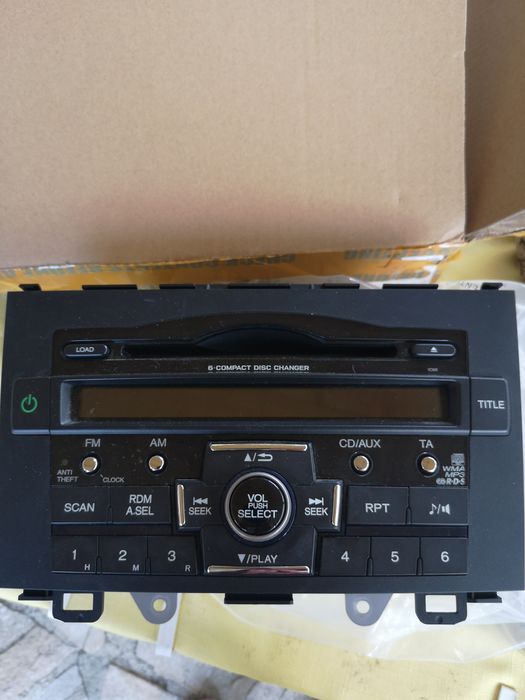 Радио и СД за Хонда CRv оригинална, запазена
