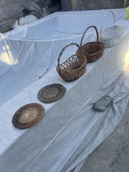 Корзины плетеные…