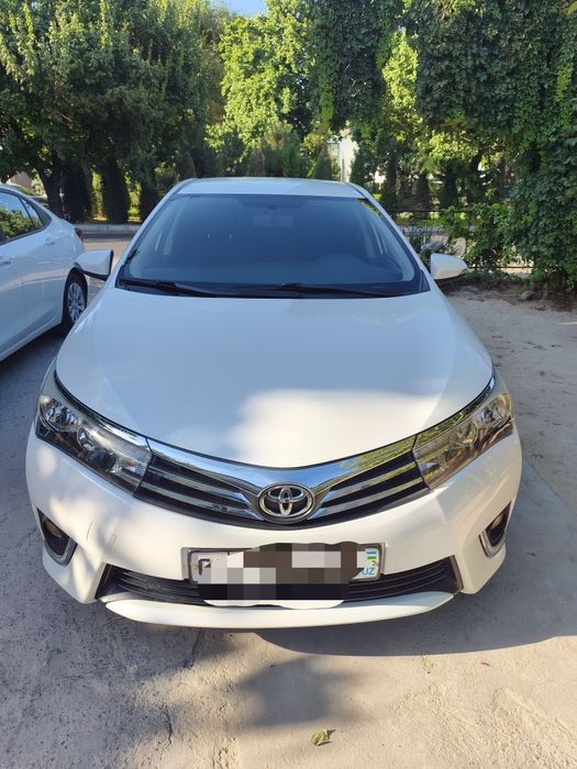 Toyota Corolla 1.8 Yaponski 2016 yil 1 qul moshina