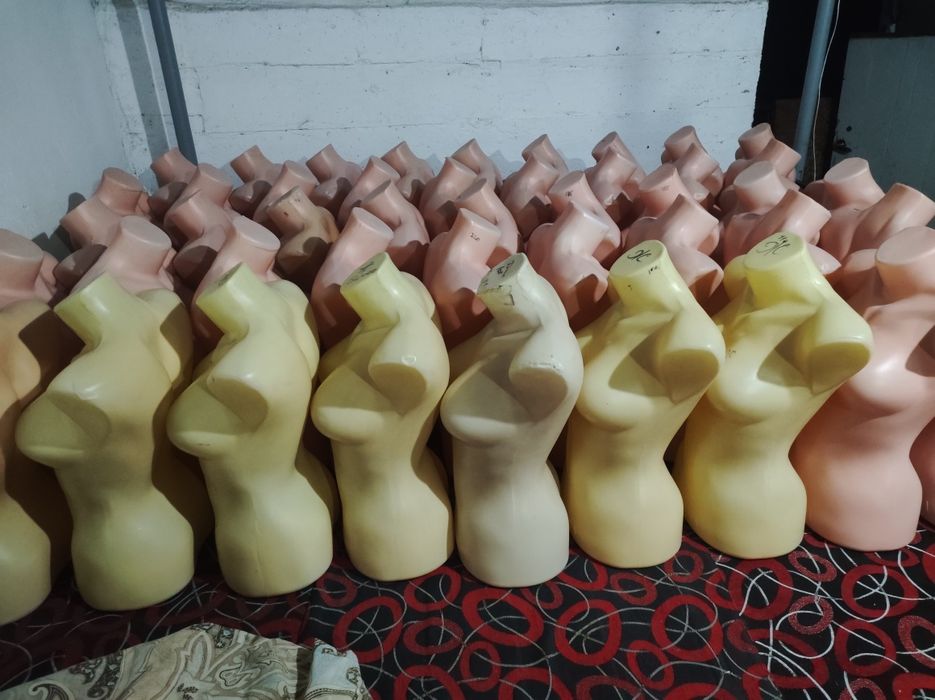 Манекен, женские манекены