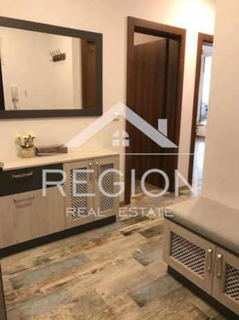 Дава се под наем Тристаен апартамент в Варна, Левски - 148 кв.м за 1530 € - Снимка #5