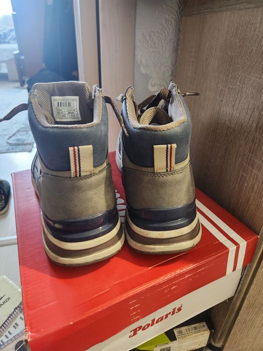 Кроссовки зимние мужские 43 р