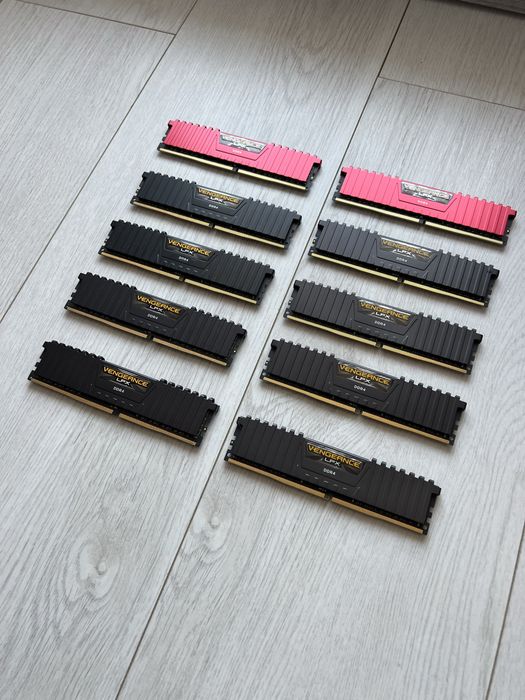 • RAM • Corsair • 64gb • 32gb •