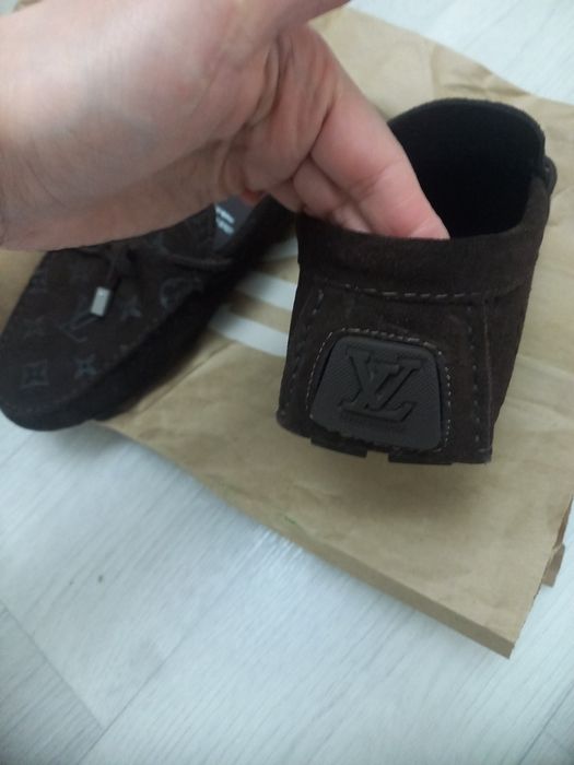 Продам орегинал Локер от LV