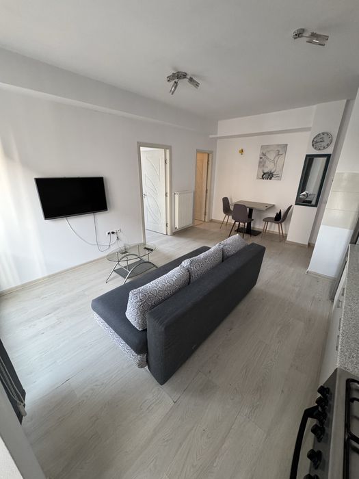 Apartament 2 camere semidecomandat str. Borhanciului nr.50
