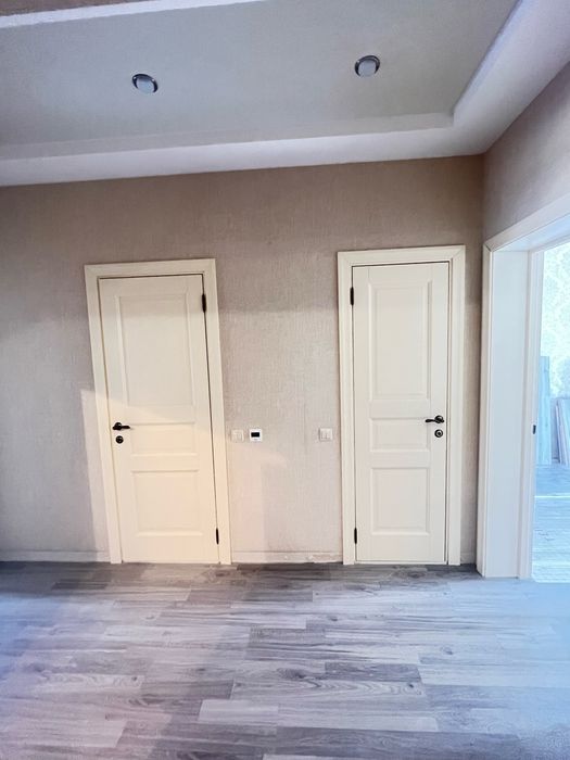 Двери Волховец.