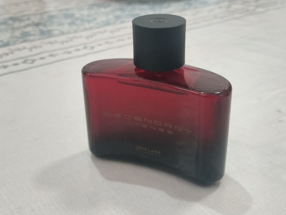Ascendant intense Oriflame