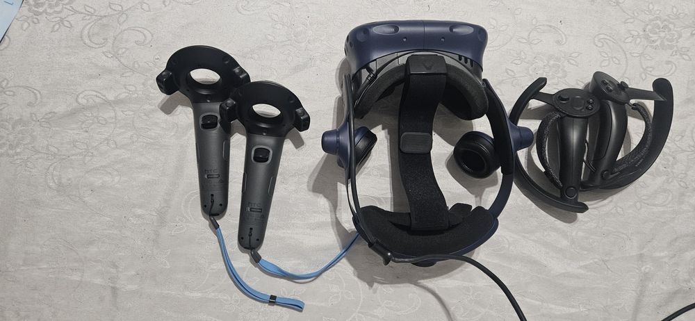Продается виар HTC VIVE PRO + knuckles