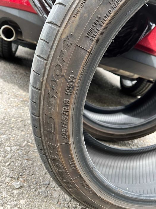 Гуми Toyo 225 45 19